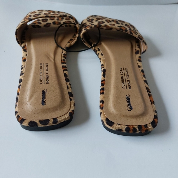 Cheetah Print Sandals - Picture 5 of 5